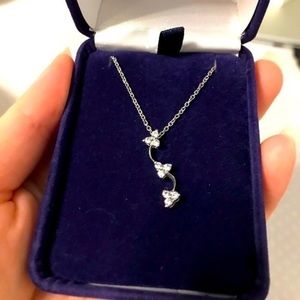 ITALIAN Sterling Silver Trio Lotus Necklace